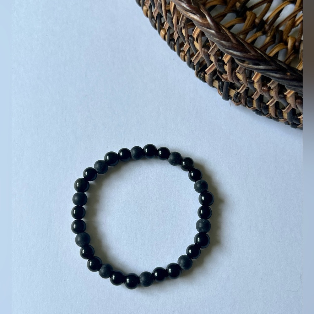 5/$25 Black Onyx and Obsidian Beaded Bracelet